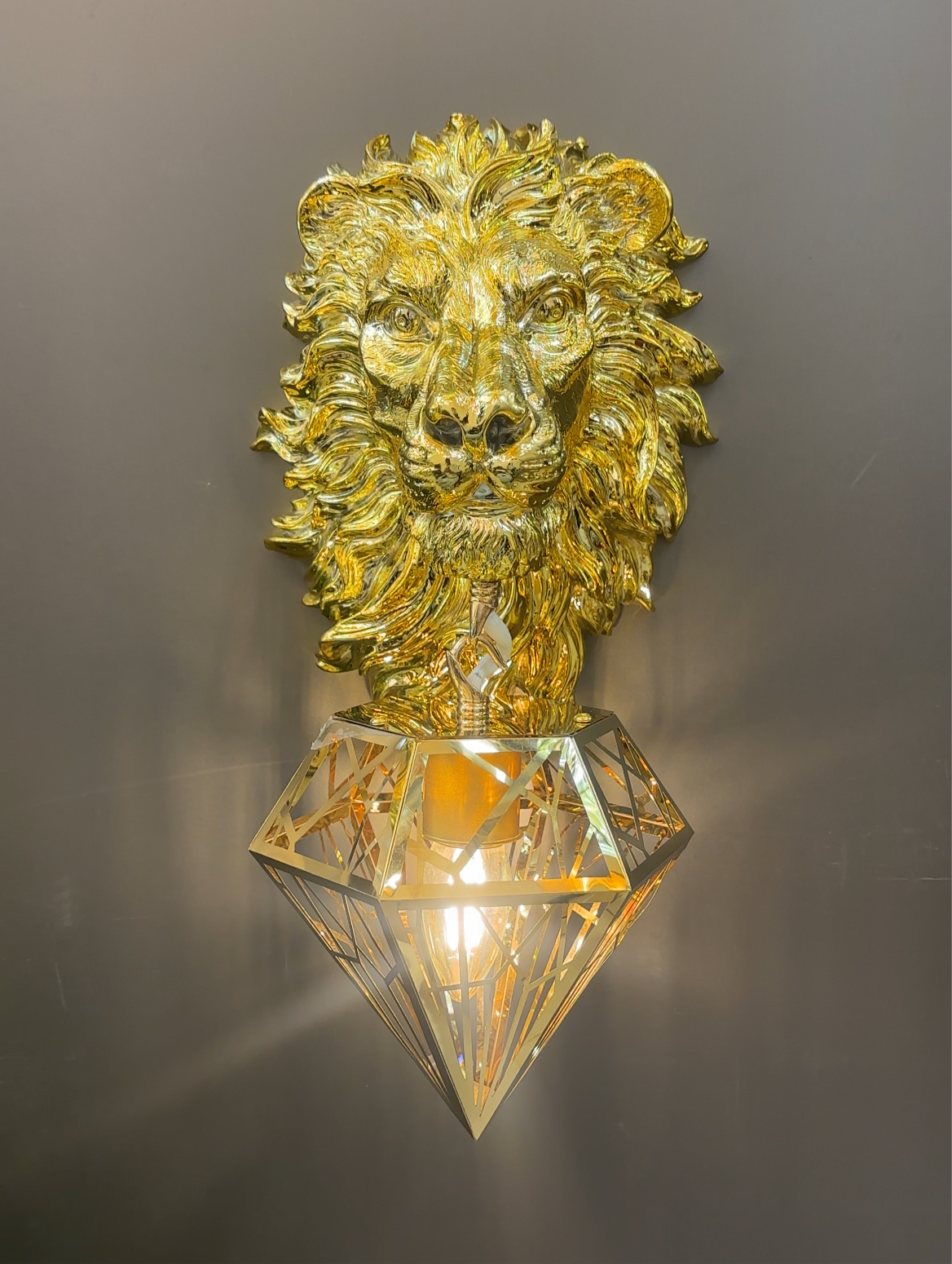 Lion Wall Light