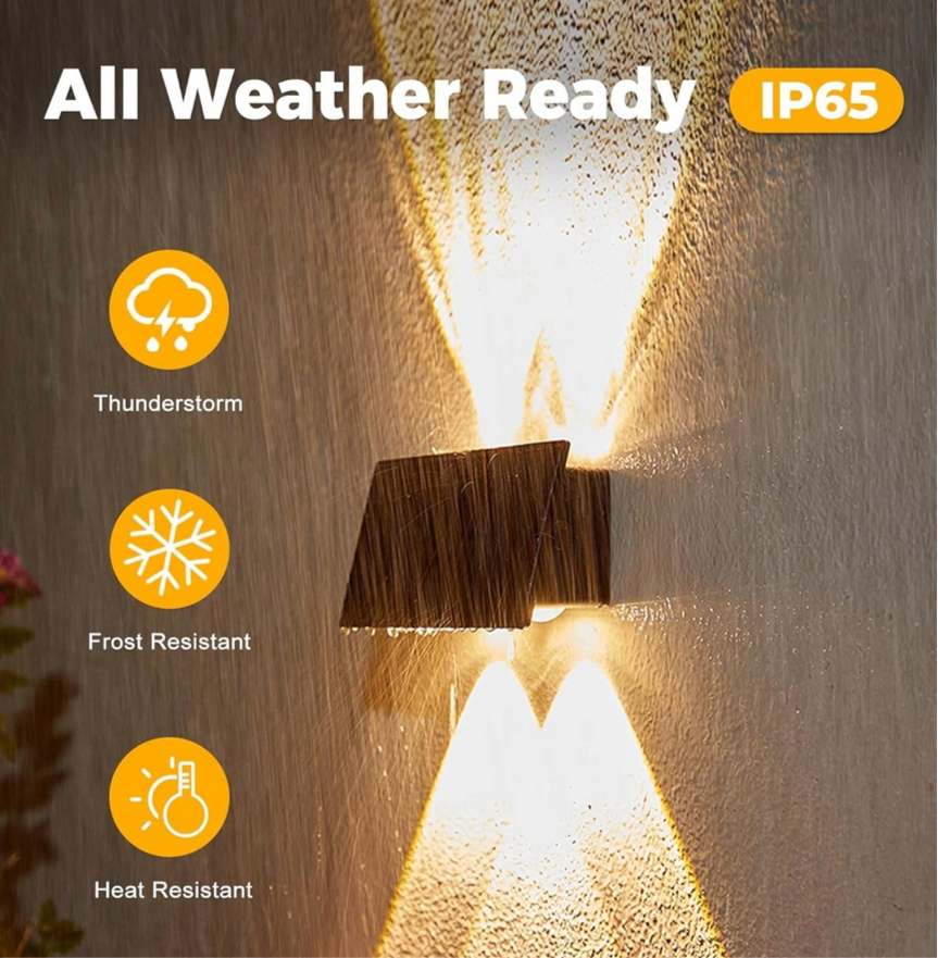 Solar Wall Washer Light | 2 Way