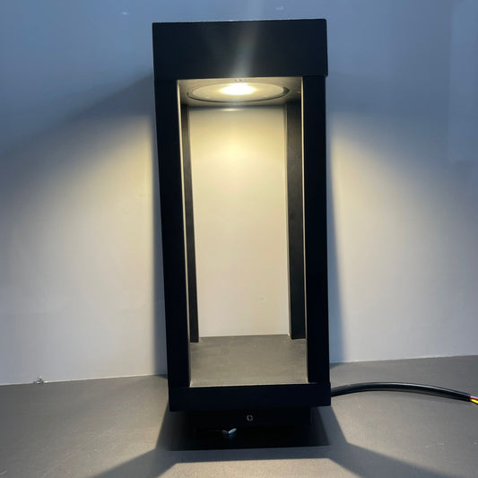 Lumi Frame Outdoor LED Bollard Gate Light