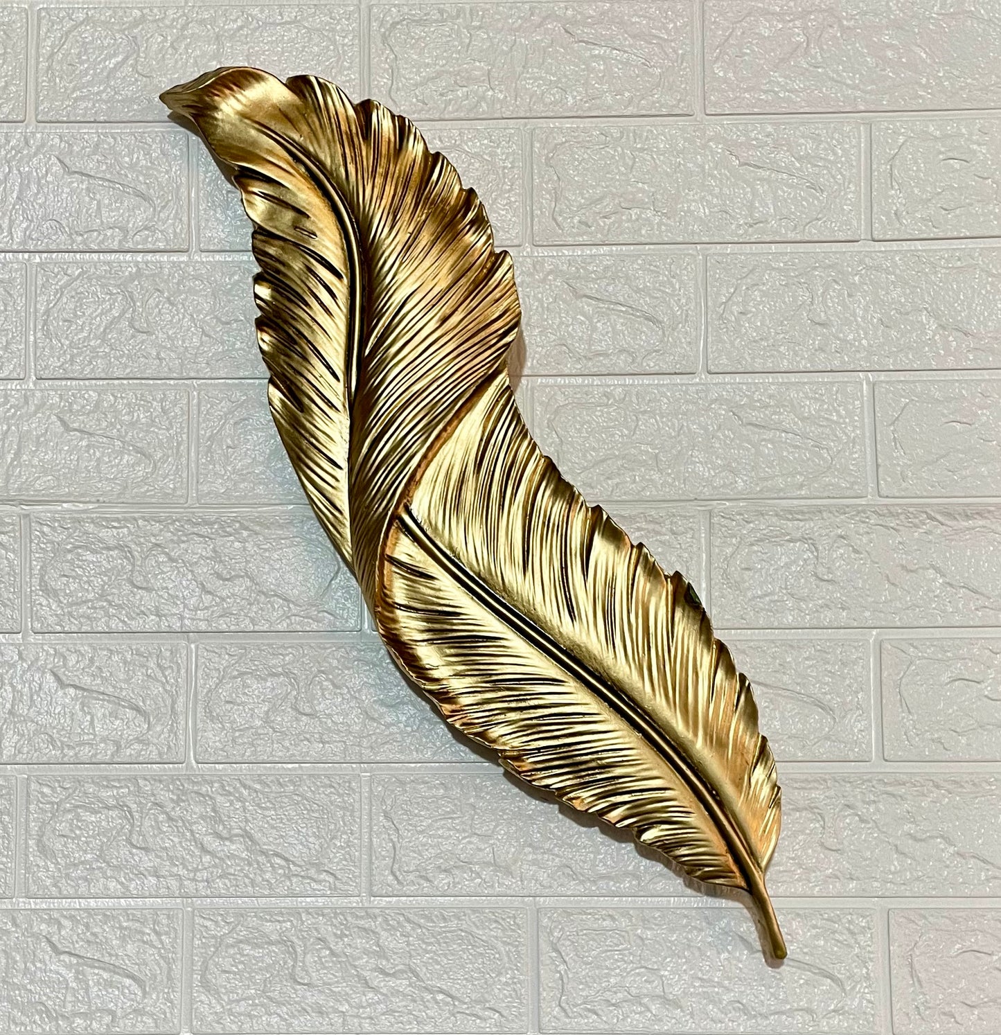 Golden Feather Light 60Cms