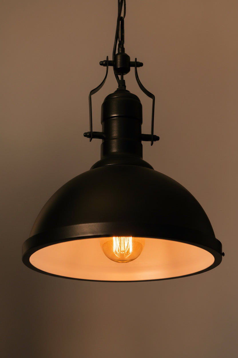 Black Retro Chain Dinging Ceiling Hanging Light