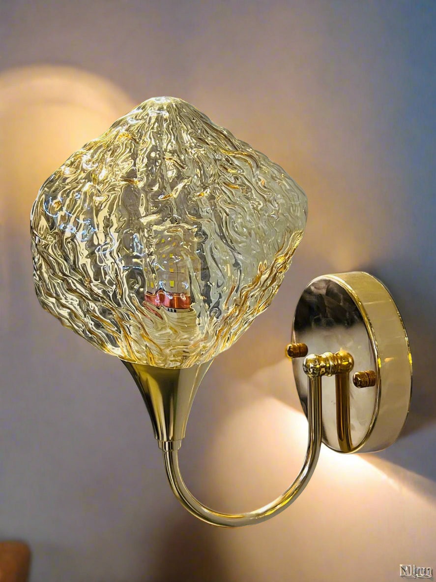 Golden Crystal Wall Lamp | D749-1 W