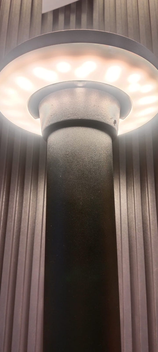 Bollard Stand Gate Light 2009