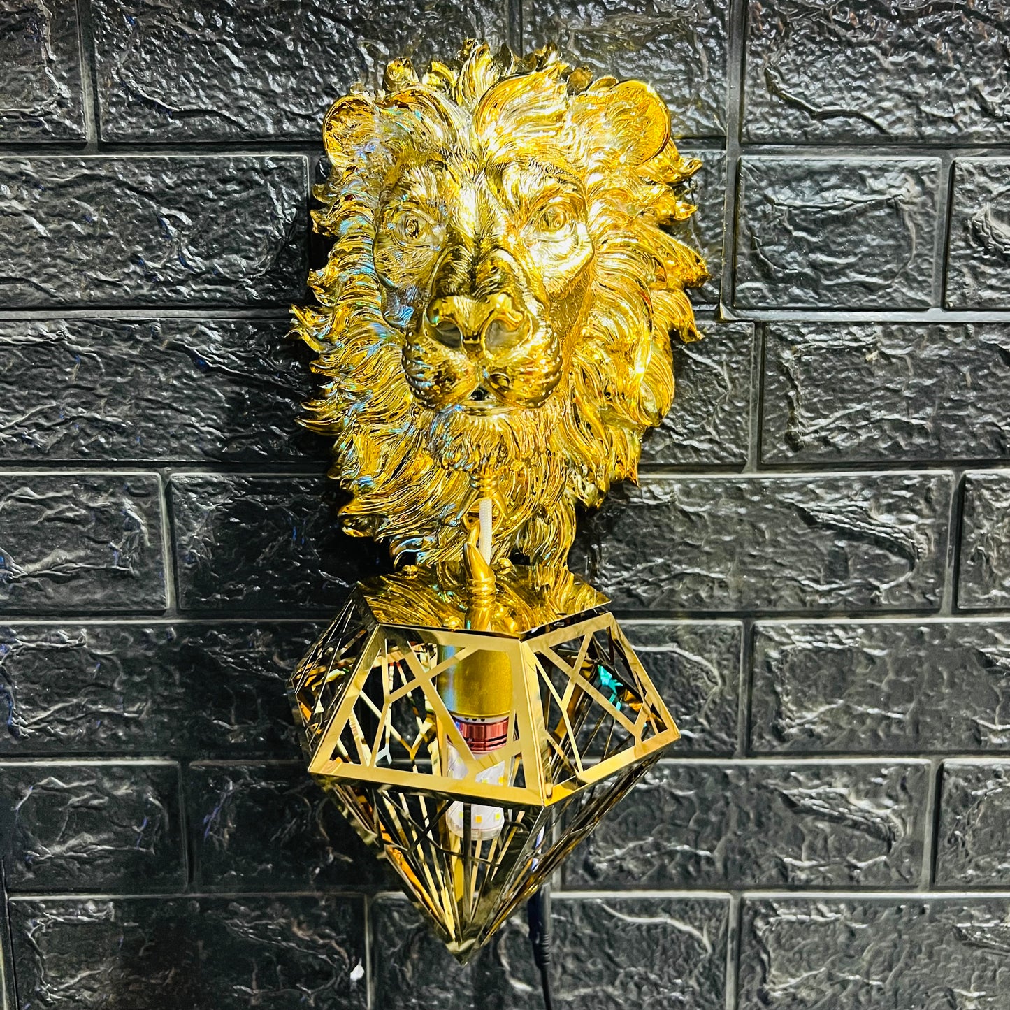 WL9112-1 Wall Lamp Lion Face 3 in 1 light 1 Year Warranty Golden