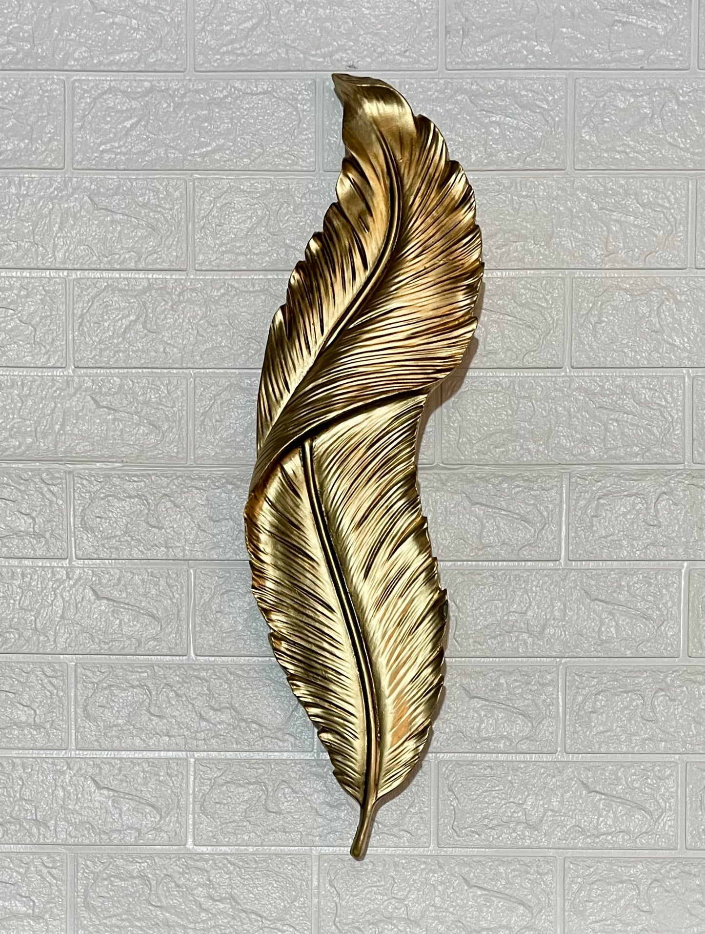 Golden Feather Light 60Cms