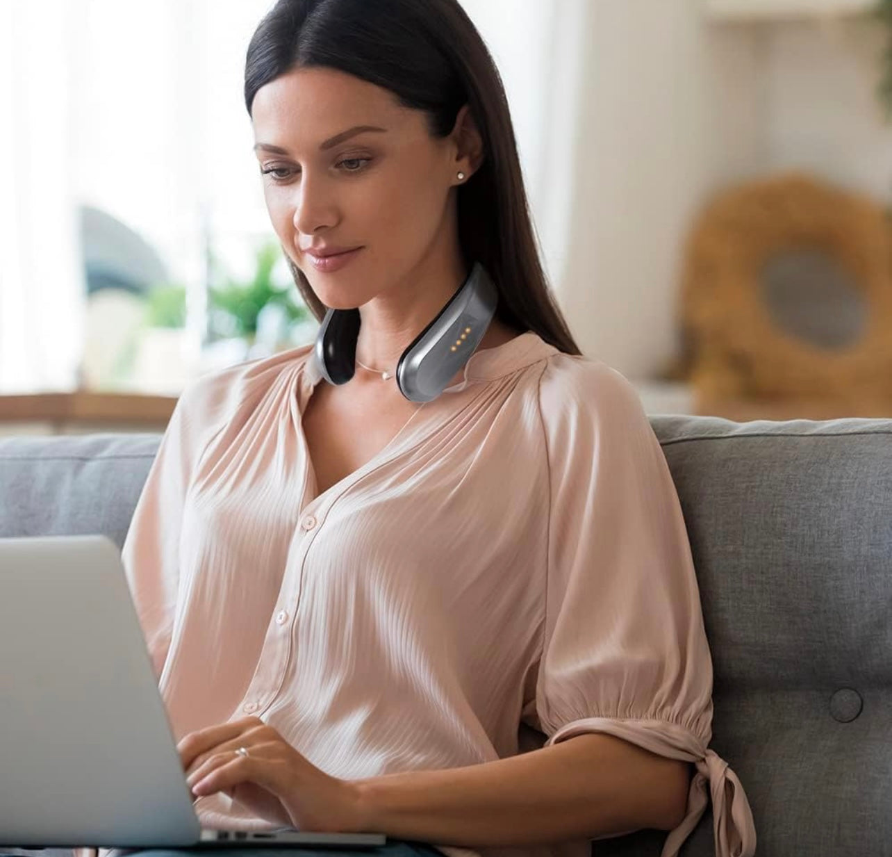 Wearable Neck Heater New For Cold Winters, 4 Heat Settings & Comfort-Heat Technology, Cordless Personal Heater for On-the-Go Heating, USB Rechargeable, 6 Hour Battery Life