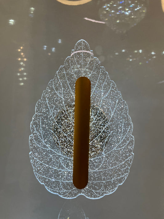 Paan Leaf Wall Lamp Design