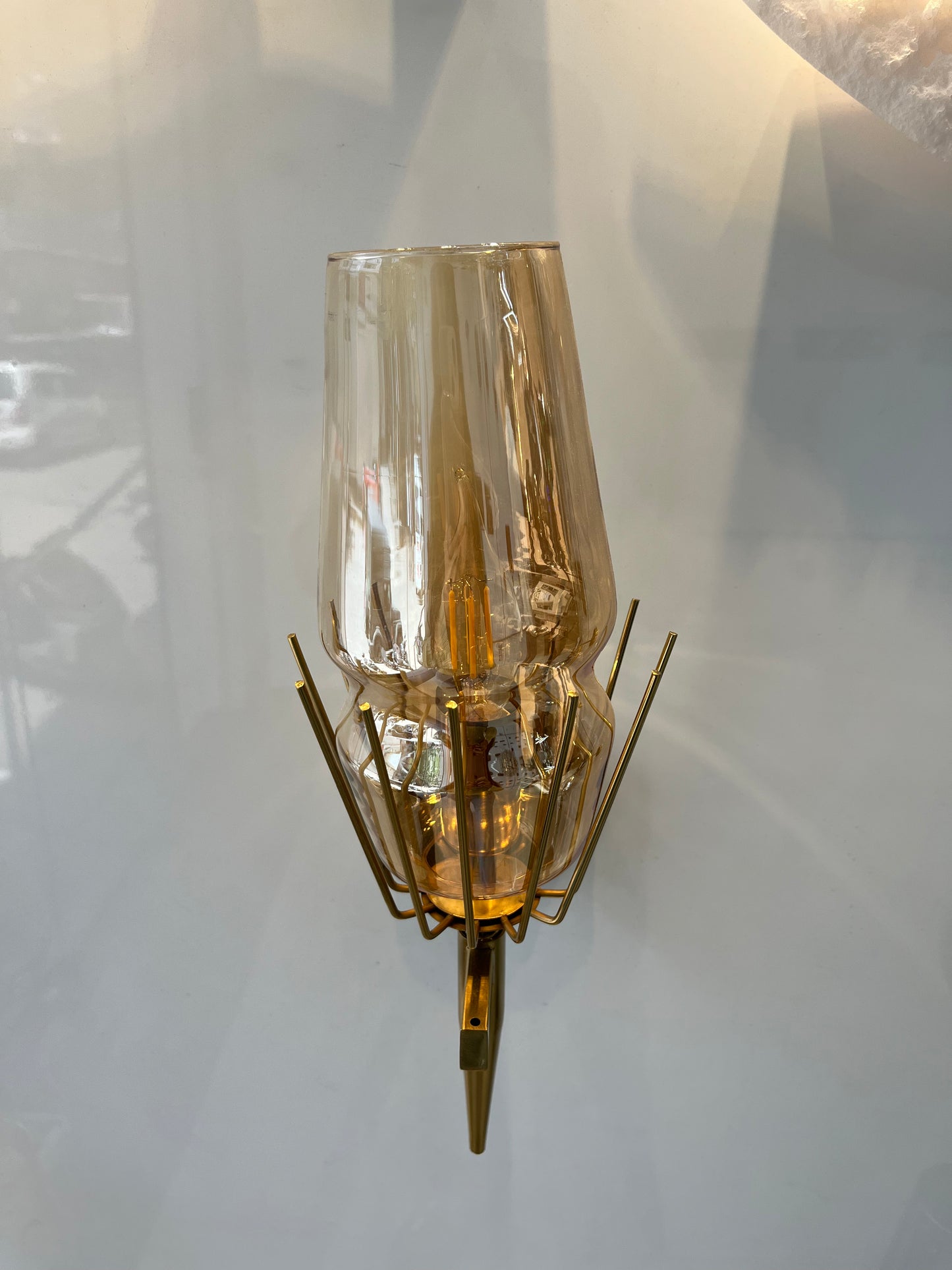 Amber Tinted Glass |SS09-25