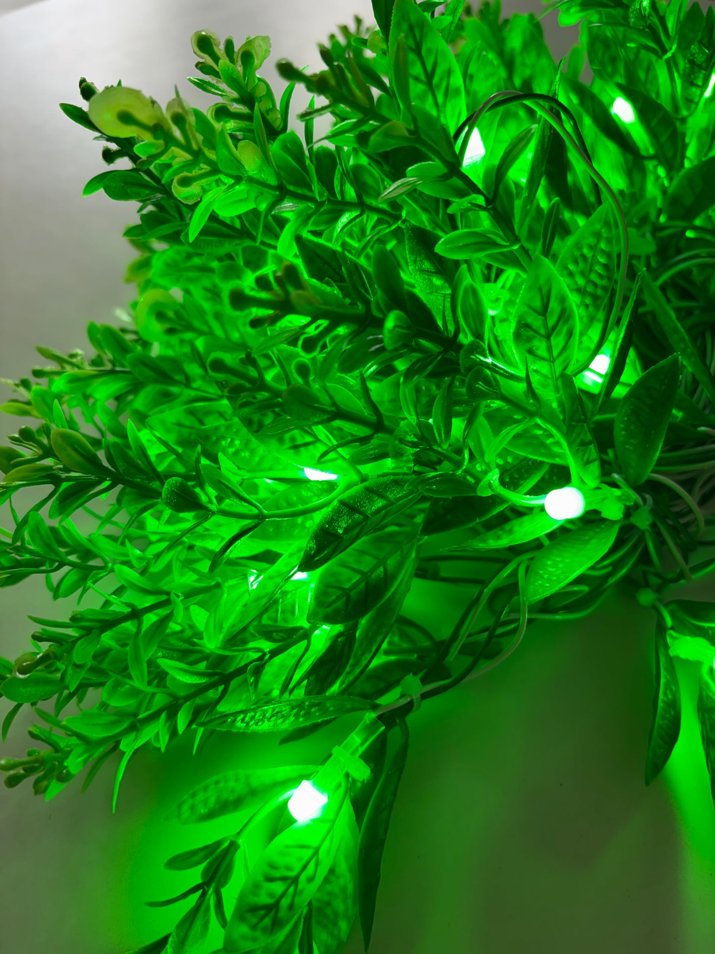 Decorative LED Flower Leaf Light