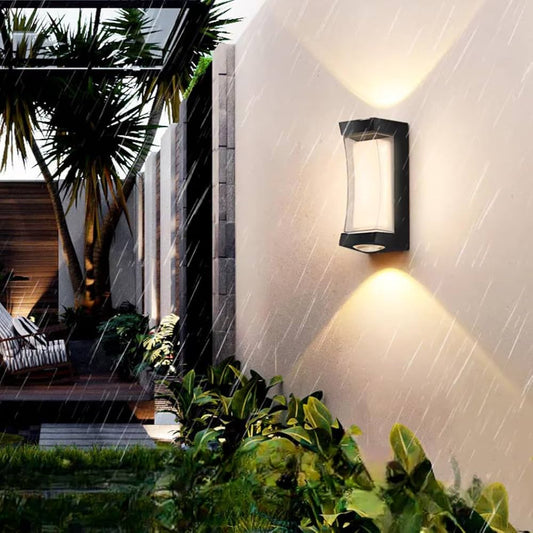 Dual Beam Black Curved Wall Light – Sleek Up & Down Outdoor Sconce