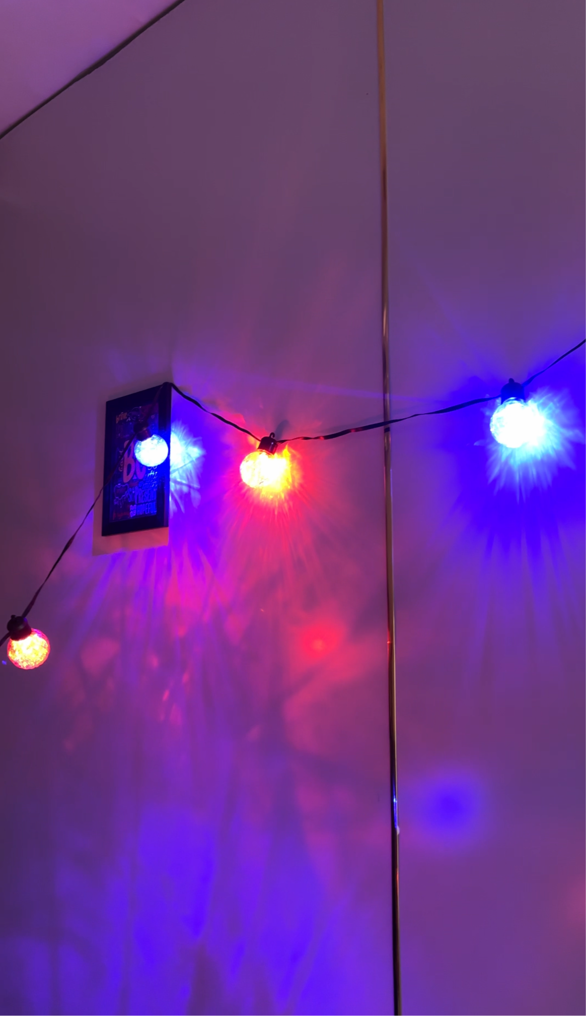 Round Ball Shape Light with Different Colour Modes | DL8023