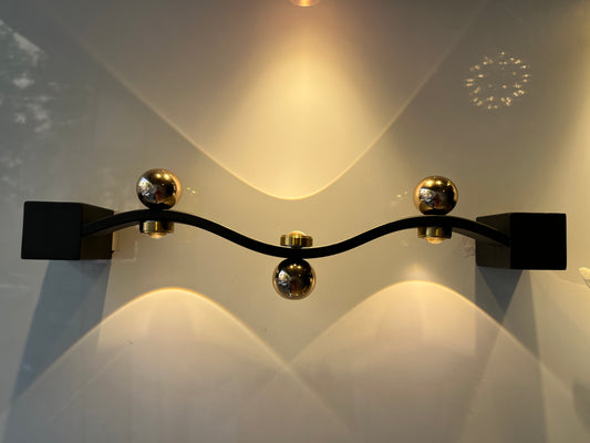Waved Wall Light G-09-24