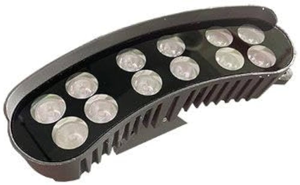 Tree Hugging Garden Light | Pack of 1