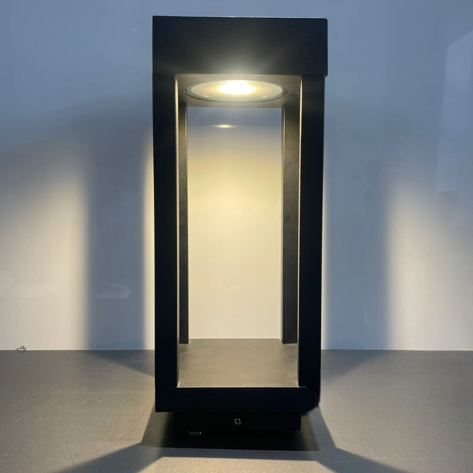 Lumi Frame Outdoor LED Bollard Gate Light